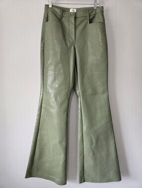 Wilfred Aritzia Sage Green Flared Faux Leather Pants. Size 6